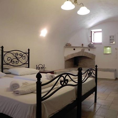 Kapetan Manwlis Appartement Kato Khora Buitenkant foto